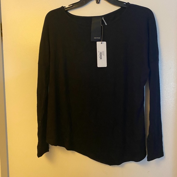 H by bordeaux Tops - H by Bordeaux Top Long Sleeve Hem NWT Black